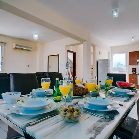 Karisa Villa Protaras