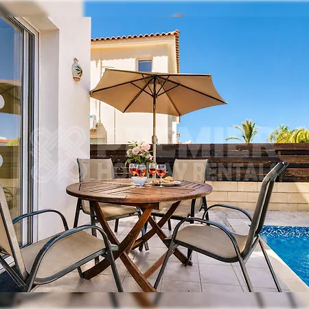 Villa Karisa * Protaras
